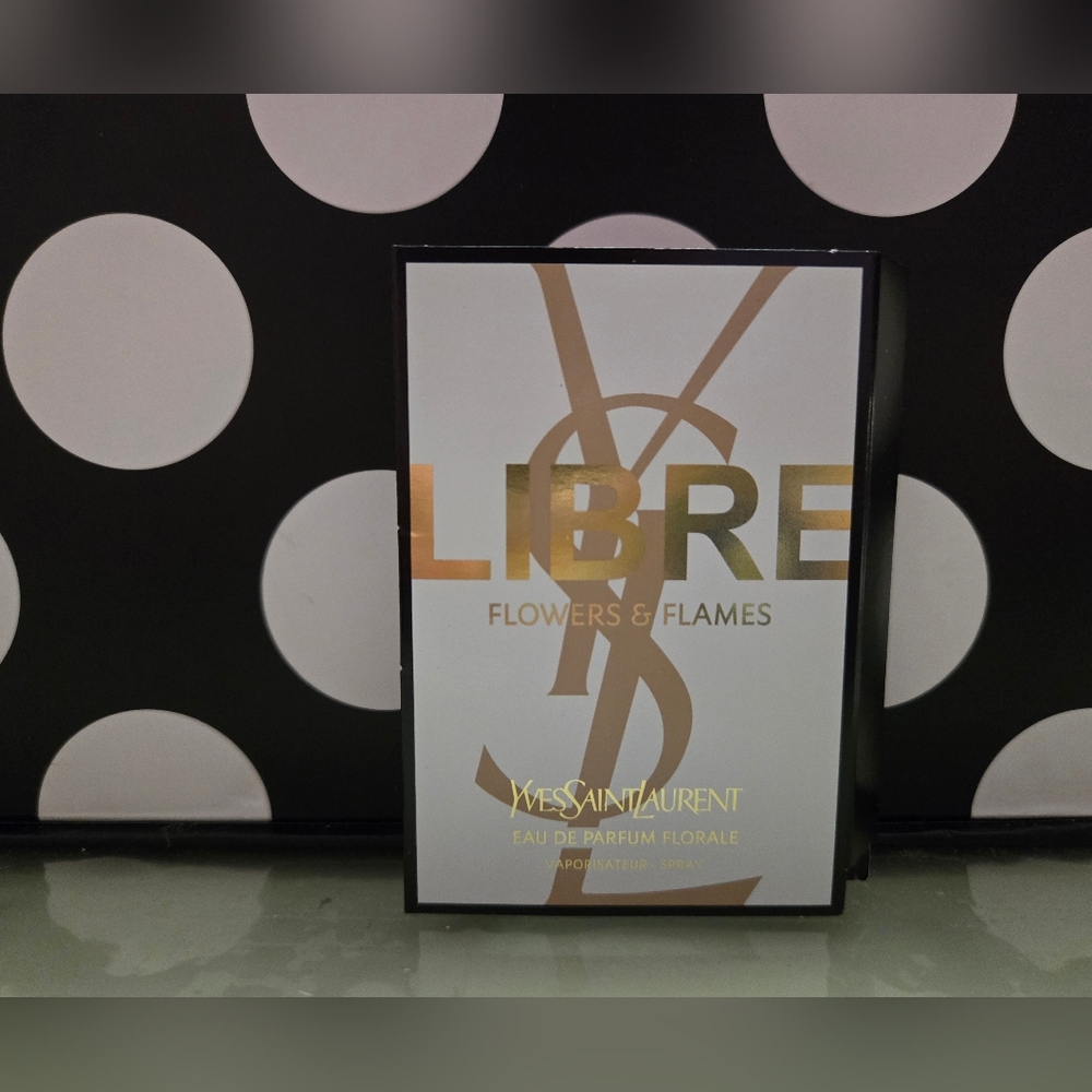 5/$25✨️YSL Libre Flowers & Flames EDP SAMPLE✨️